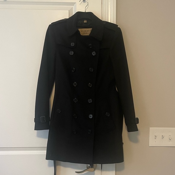 Burberry Coat - Picture 6 of 6